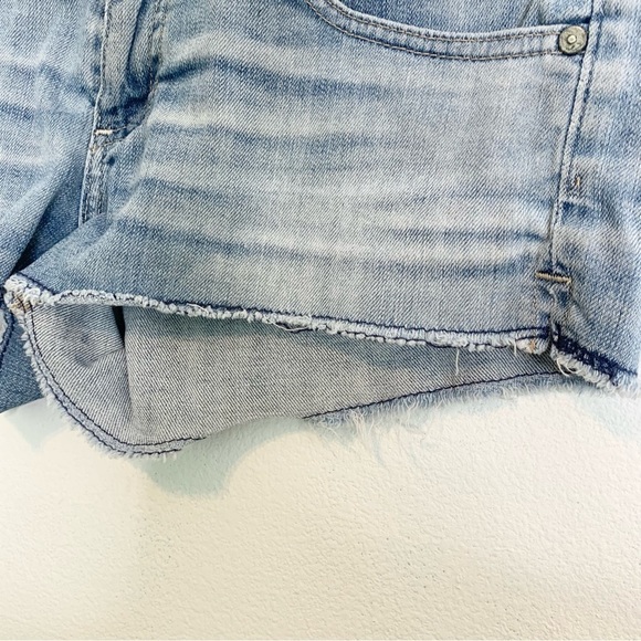 AG Adriano Goldschmied Daisy Super Low-Rise Short in light wash size 29 - Picture 7 of 13